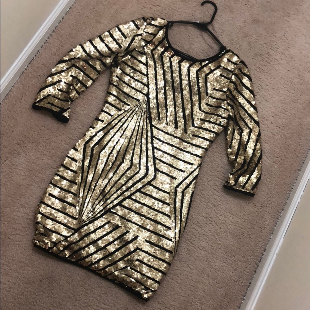 Windsor Gold sequin party dress